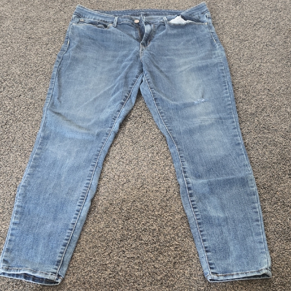 Signature by Levi Strauss Women's Skinny Jeans - Light Blue